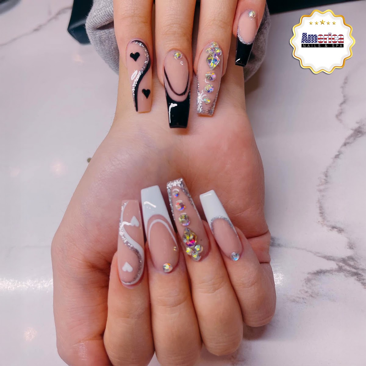 America Nails & Spa nail photo 4
